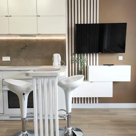 Easy Rent- Wyczolkowskiego 1, Free Parking, 24h Check-in Apartment Lublin