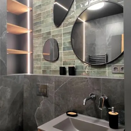 Easy Rent- Wyczolkowskiego 1, Free Parking, 24h Check-in Apartmán *