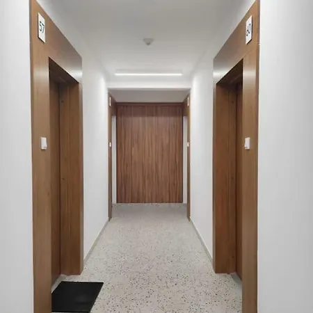 Easy Rent- Wyczolkowskiego 1, Free Parking, 24h Check-in