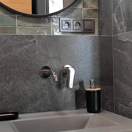 Easy Rent- Wyczolkowskiego 1, Free Parking, 24h Check-in Apartmán Lublin